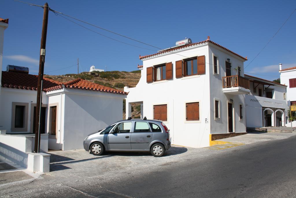 Amorani Studios Batsi Exteriör bild